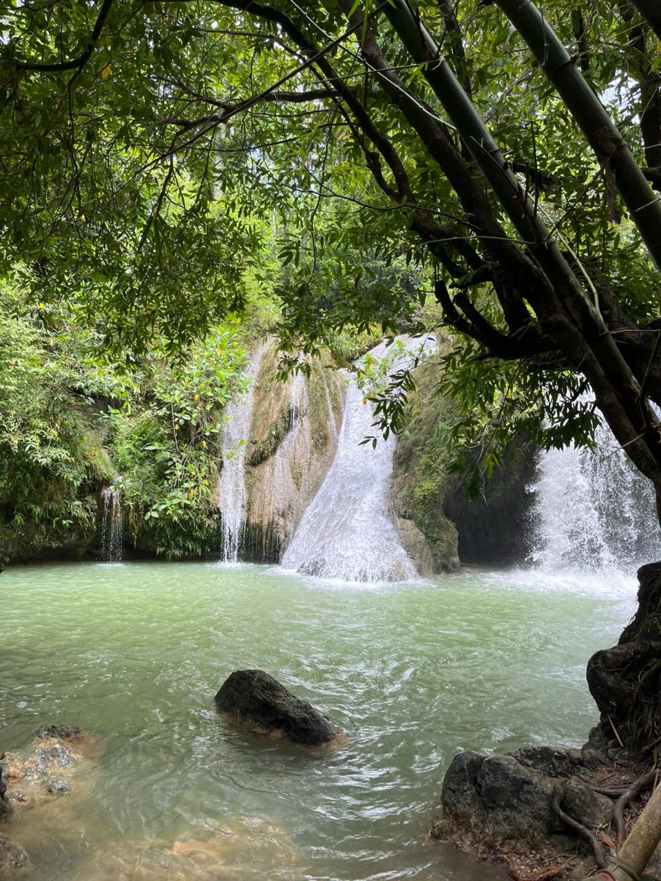 Pemandangan Air Terjun
